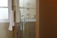 bathroom-Henning26